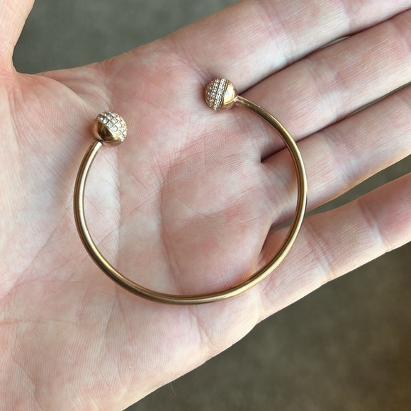 Fossil Bangle with crystal accents - Picture 10 of 11